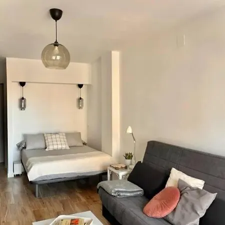 Acogedor Estudio 650 M De Playa